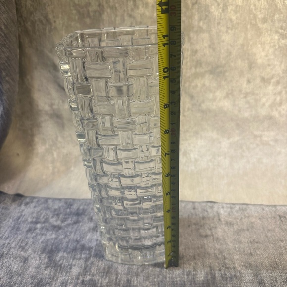 Dancing Stars-Bossa Nova by Nachtmann Basket Weave Crystal Vase